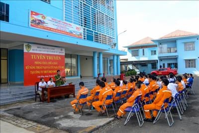 Công ty Thủy điện Đồng Nai chủ động phòng cháy – vững kỹ năng thoát nạn – sẵn sàng cứu nạn, cứu hộ